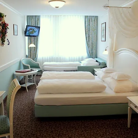 Am Josephsplatz Hotel