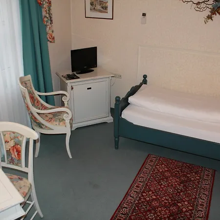 Hotel Am Josephsplatz 3*